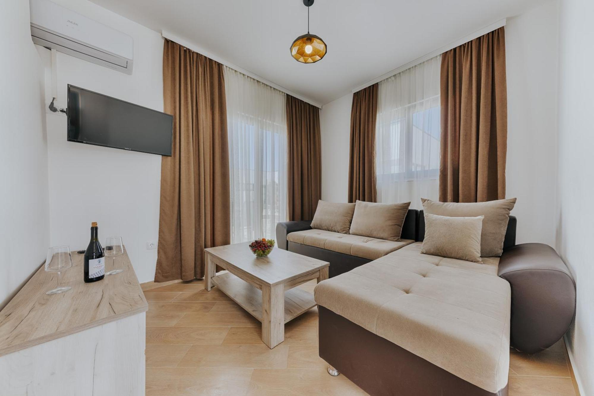 Imperial Family Resort 울친 외부 사진