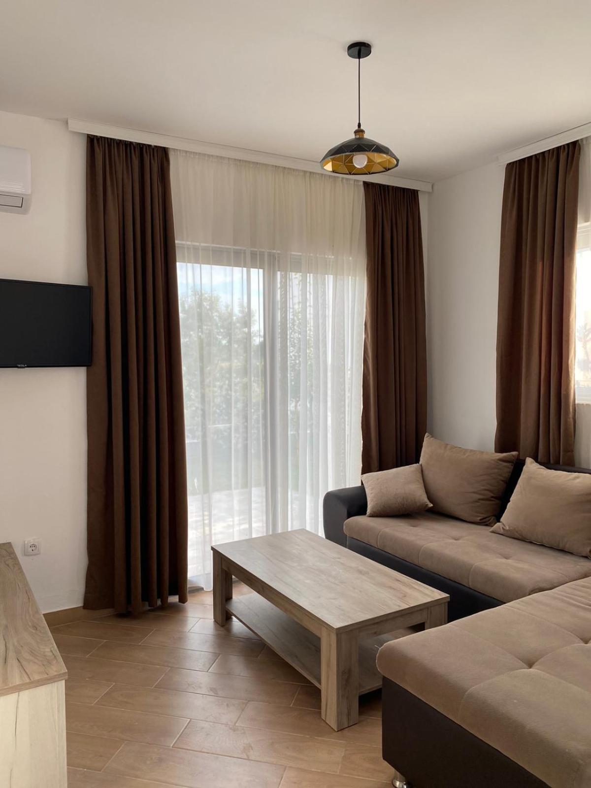 Imperial Family Resort 울친 외부 사진